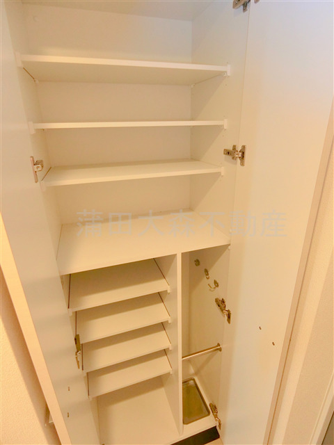 その他設備　玄関収納