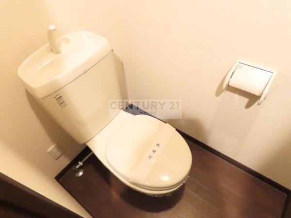 トイレ　反転タイプ