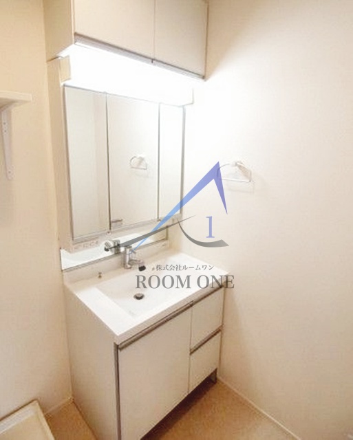 洗面設備　洗面台です。