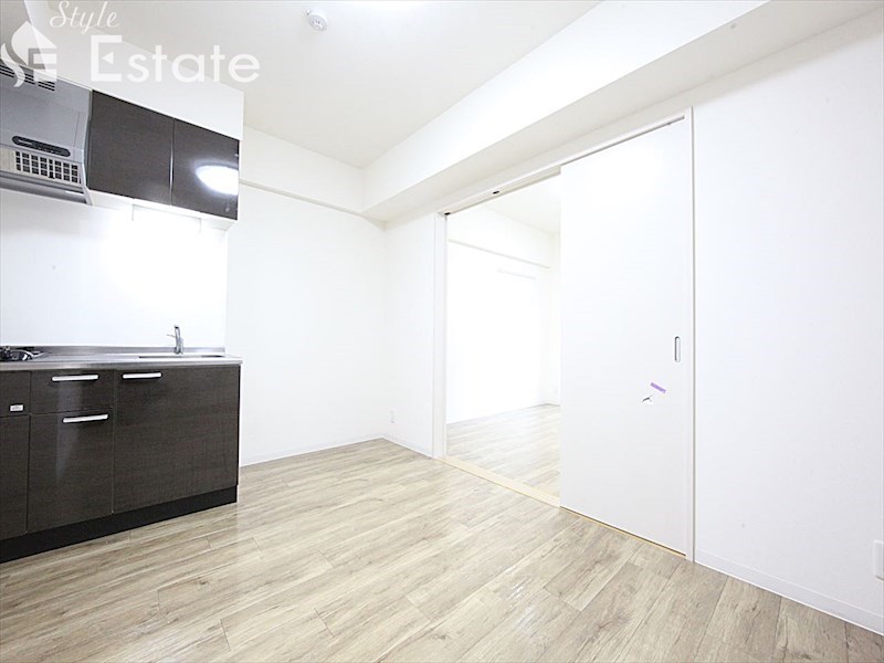 居室・リビング　内装