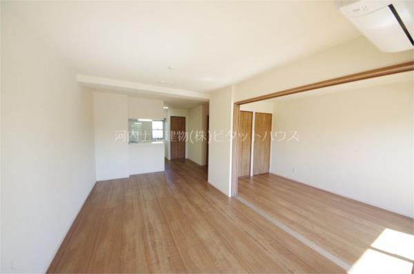 居室・リビング　リビング