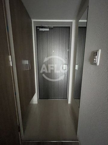 玄関　LaDouceur谷町　玄関