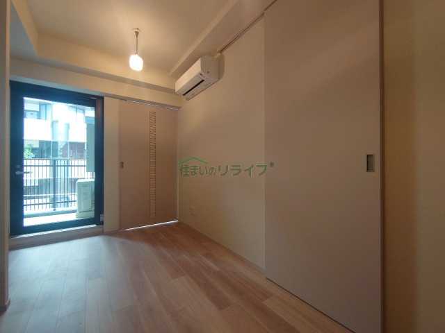 居室・リビング　別室参考画像です