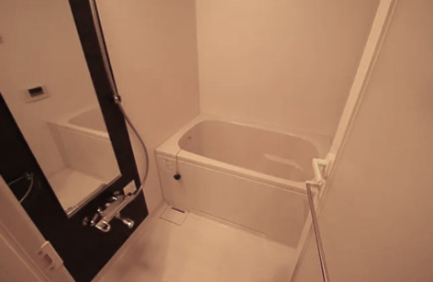 バス・シャワールーム　風呂風呂