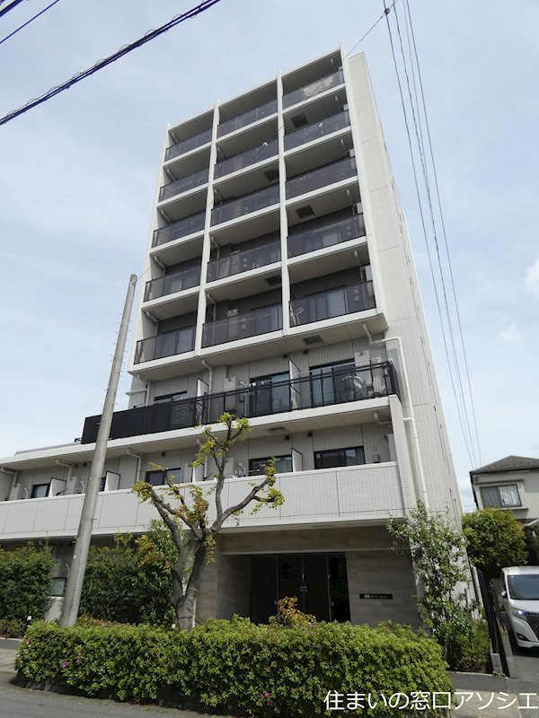 建物外観　ベルジューレ越谷のご紹介は住まいの窓口アソシエへ