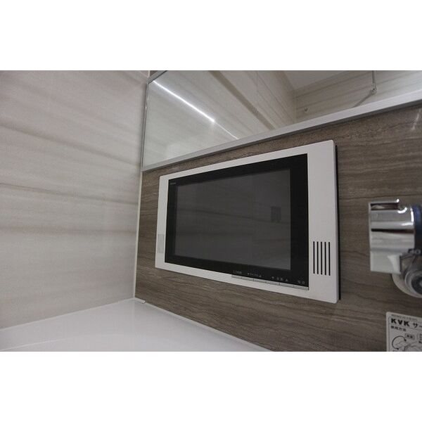 その他設備　浴室ＴＶ　※別号室参考写真