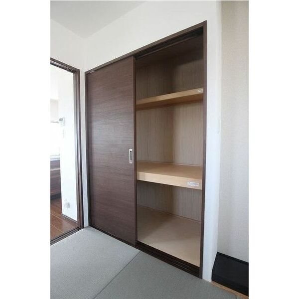 収納　収納　※別号室参考写真