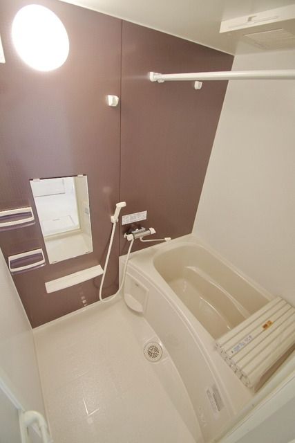 バス・シャワールーム　☆浴室乾燥暖房付きバスルーム☆