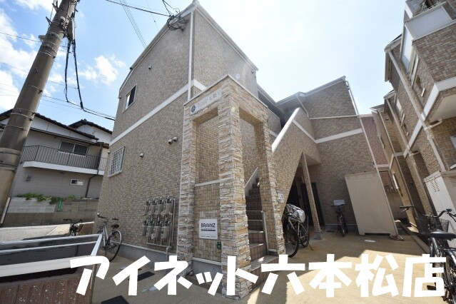 建物外観　最寄り駅徒歩5分圏内の人気アパート