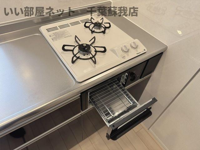 キッチン　コンパクトなキッチンで掃除もラクラク