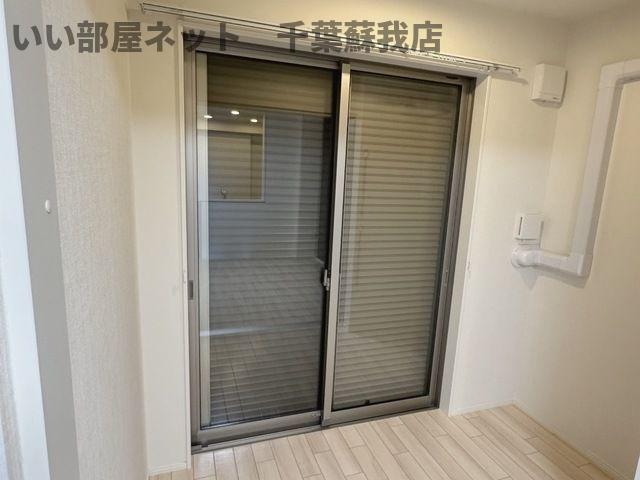 バルコニー　外からの目が気にならないバルコニーで洗濯物が干せます