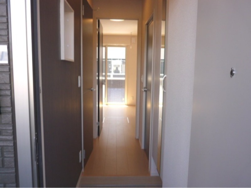 玄関　図面と現状に相違がある場合には現状を優先