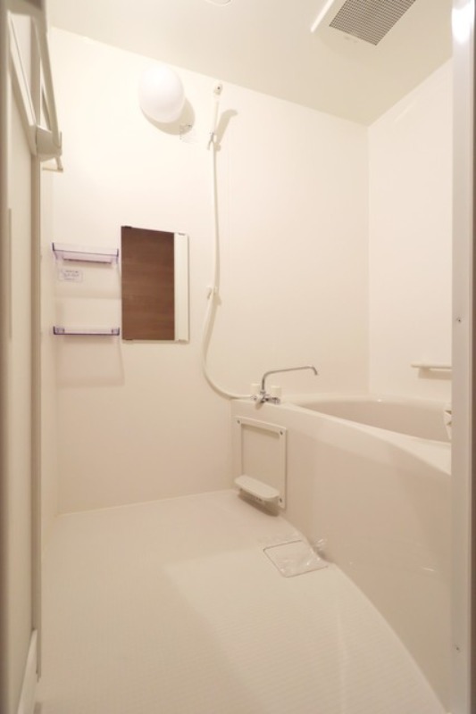 バス・シャワールーム　図面と現状に相違がある場合には現状を優先