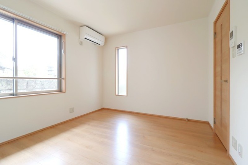 居室・リビング　図面と現状に相違がある場合には現状を優先