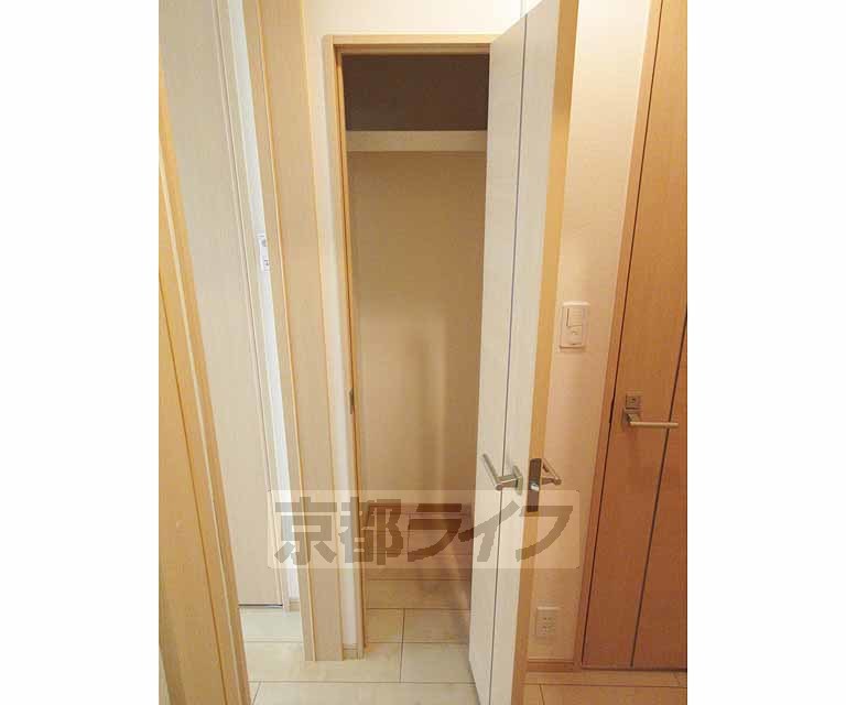 収納　単身にぴったりのクローゼットです