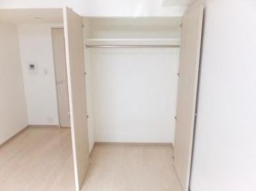 収納　仲介手数料は賃料の半月分+税にてご紹介 内覧予約受付中