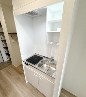 キッチン　※同シリーズ別部屋参考写真となります