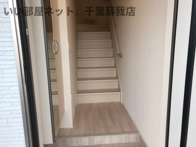 玄関　収納もある玄関です
