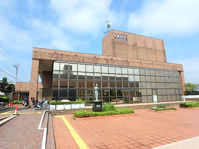 役所　川崎市宮前区役所（役所）まで336m