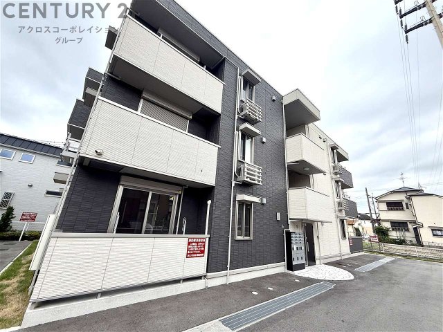 建物外観　安心のオートロック付きです☆