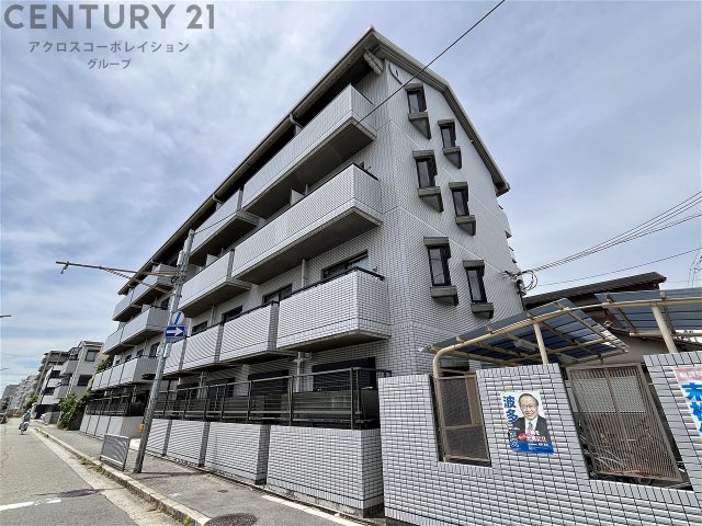 建物外観　オートロック付きで安心です！