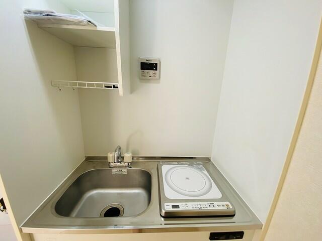 キッチン　同建物別部屋参考