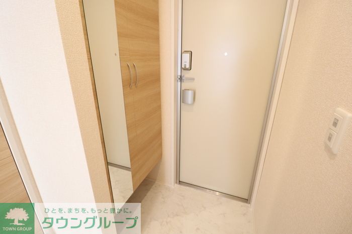 玄関　お問合せはタウンハウジングまで！※現地待合わせ相談可能
