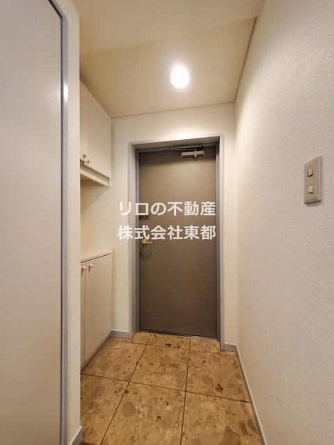 玄関　玄関周りもゆったりとした広さです♪