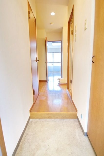 玄関　★お部屋探しはタウンハウジング稲田堤店まで★
