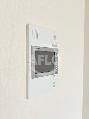 セキュリティ　コンフォリア新梅田　モニター付きインターホン