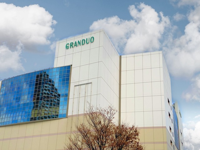 ショッピングセンター　GRANDUO（ショッピングセンター）まで876m