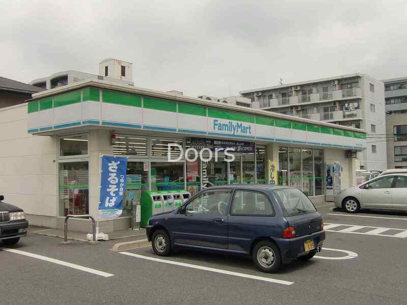 コンビニ　ファミリーマート岡大前店（コンビニ）まで1287m
