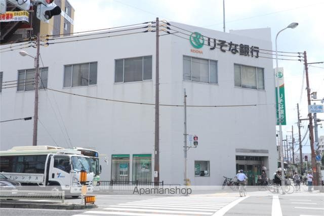 銀行　りそな銀行生野支店（銀行）まで109m