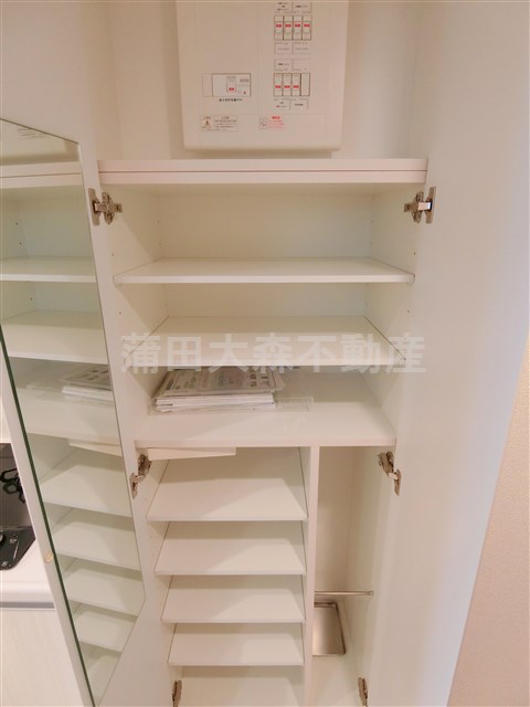 その他設備　シューズボックス