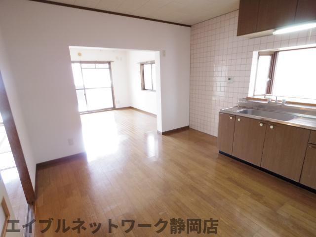 居室・リビング　おしゃれな居間です