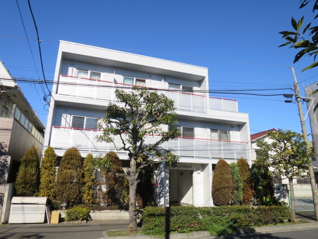 建物外観　オートロックマンション！