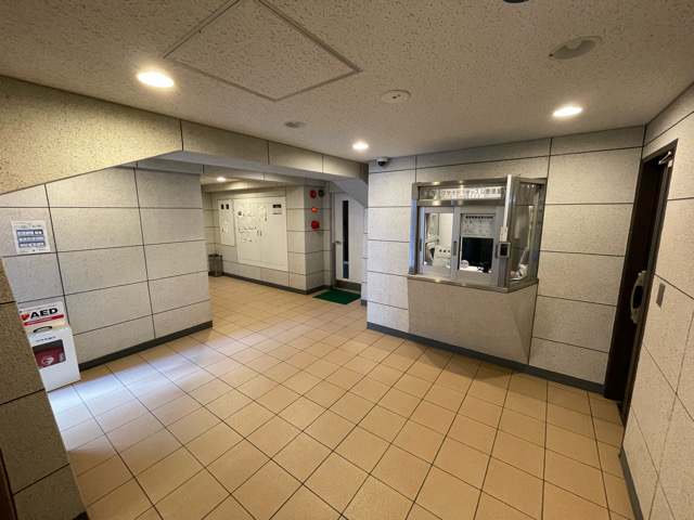 ロビー　建物の内部です