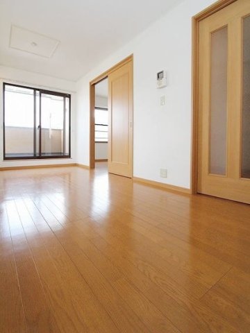パインブライトBの内装写真