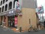 コンビニ　セブンイレブン 大阪江戸堀1丁目店（コンビニ）まで844m