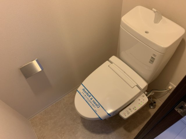 トイレ　※このお写真は同物件の別のお部屋のお写真です。現状優先。
