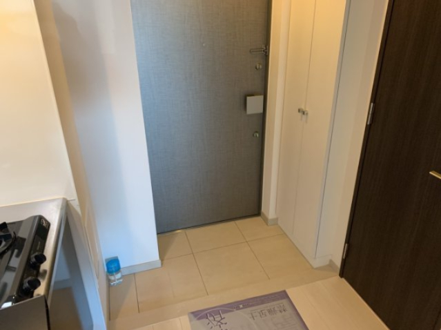 玄関　※このお写真は同物件の別のお部屋のお写真です。現状優先。