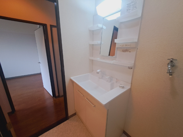 洗面設備　同タイプの他のお部屋