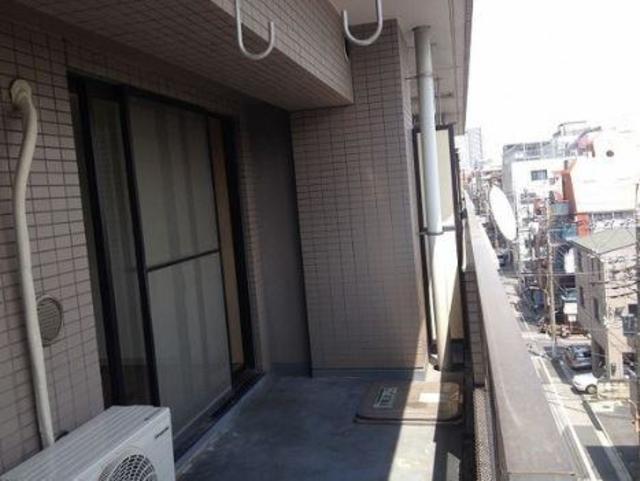 バルコニー　バルコニー