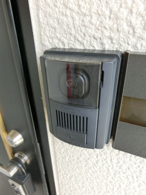 セキュリティ　防犯ＴＶモニター付きのドアホン。