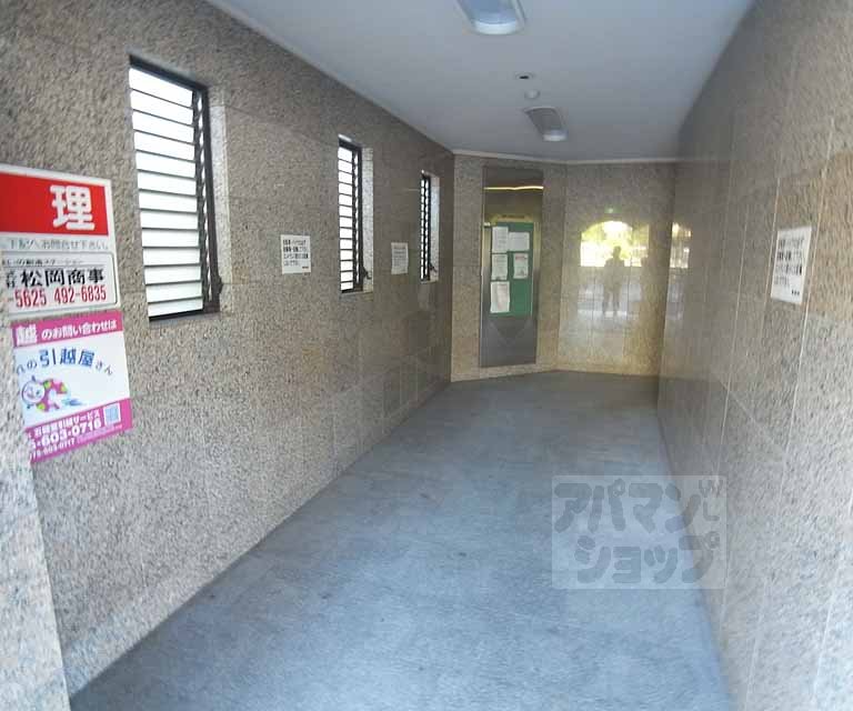 シャンパーニュ四条の外観写真