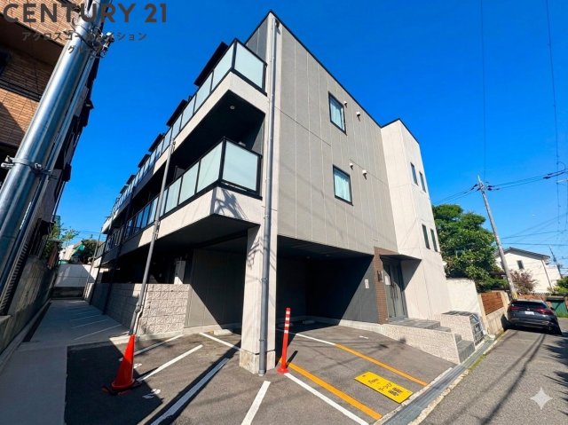建物外観　オートロック付きで安心です！
