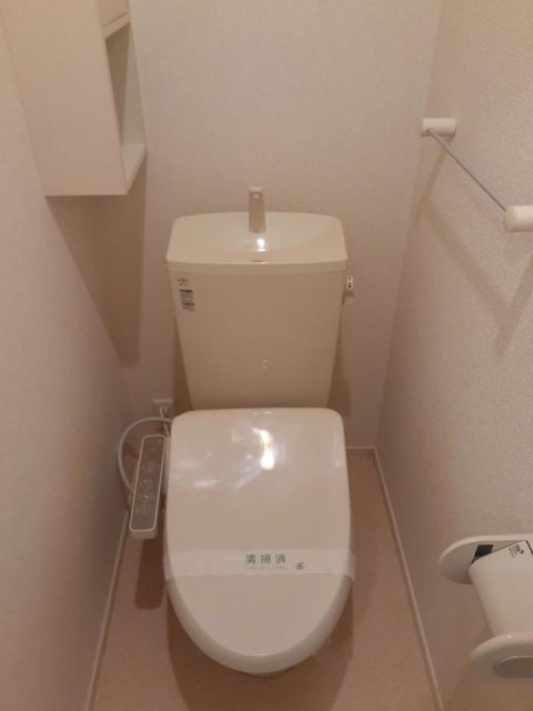 近江鉄道八日市線 八日市駅 徒歩18分 3階建 築9年のトイレ写真