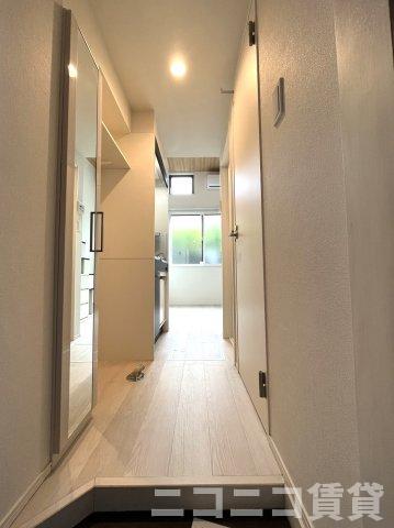 玄関　別号室イメージの為、現状を優先致します。