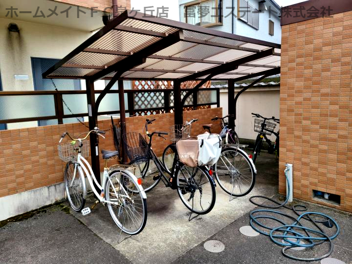 南海泉北線 光明池駅 徒歩20分 3階建 築27年の外観写真