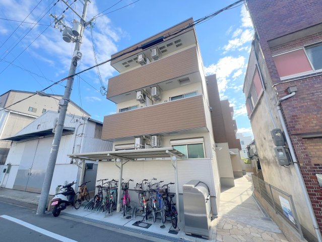 建物外観　綺麗な外観の素敵なお部屋があなたを待っています。